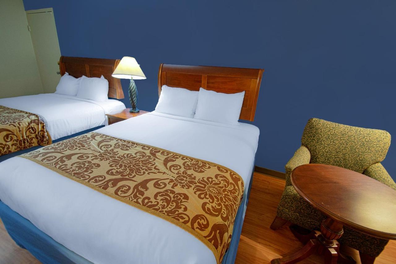 Oyo Hotel Battleboro Nc, I-95 Near Rocky Mount 外观 照片